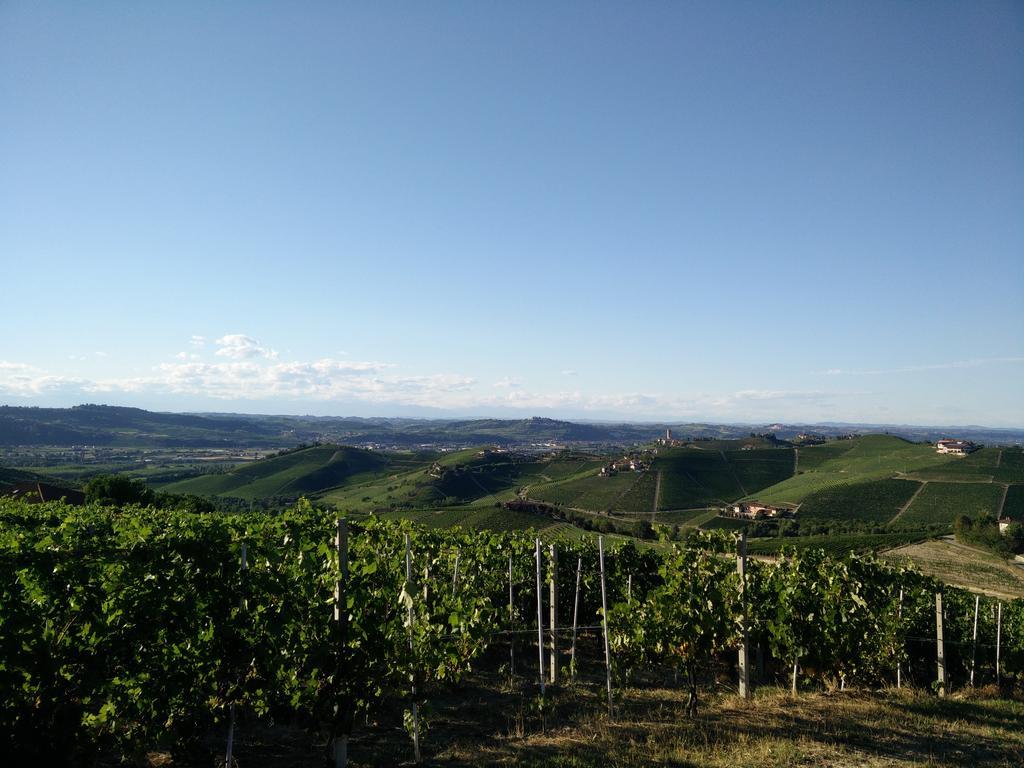Casa Vacanze Bellovello Barbaresco Buitenkant foto